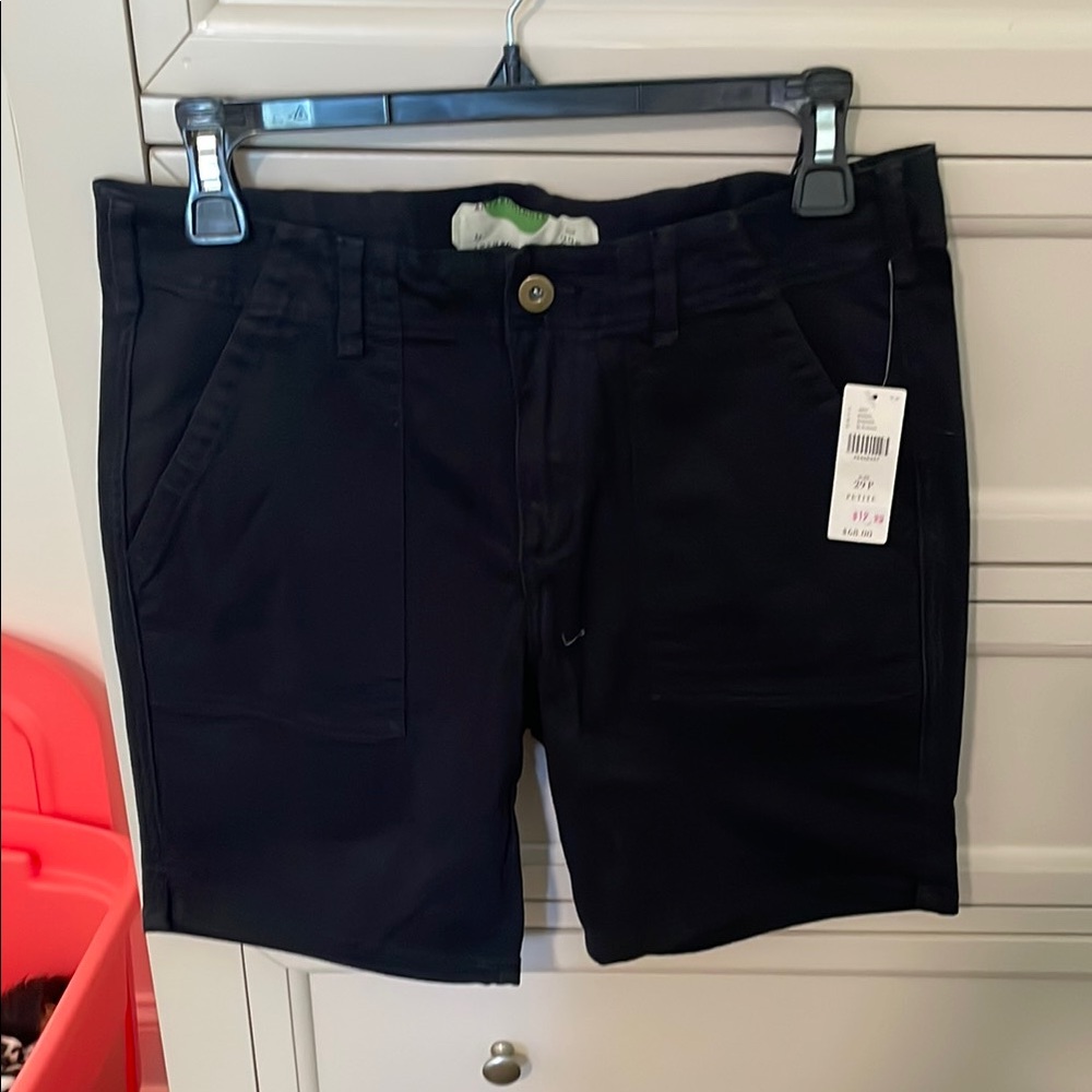 Elegant Black Women's Bermuda Shorts